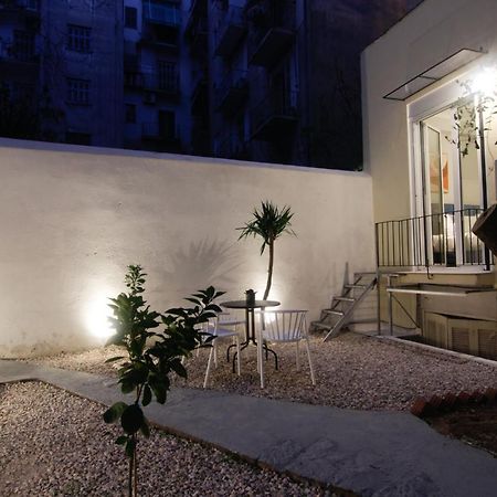 Patio Apartment Near Metro & Acropolis Athens Exterior photo